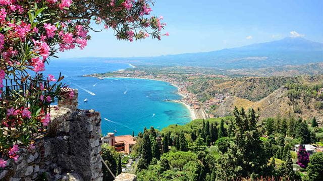 The expert guide to Sicily: Taormina